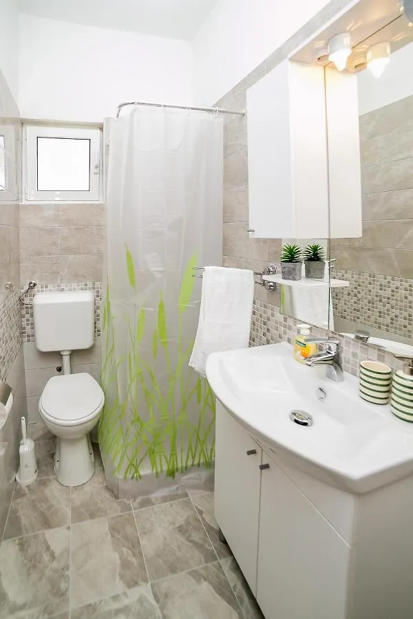 Apartments By The Sea Seline, Paklenica - 13295